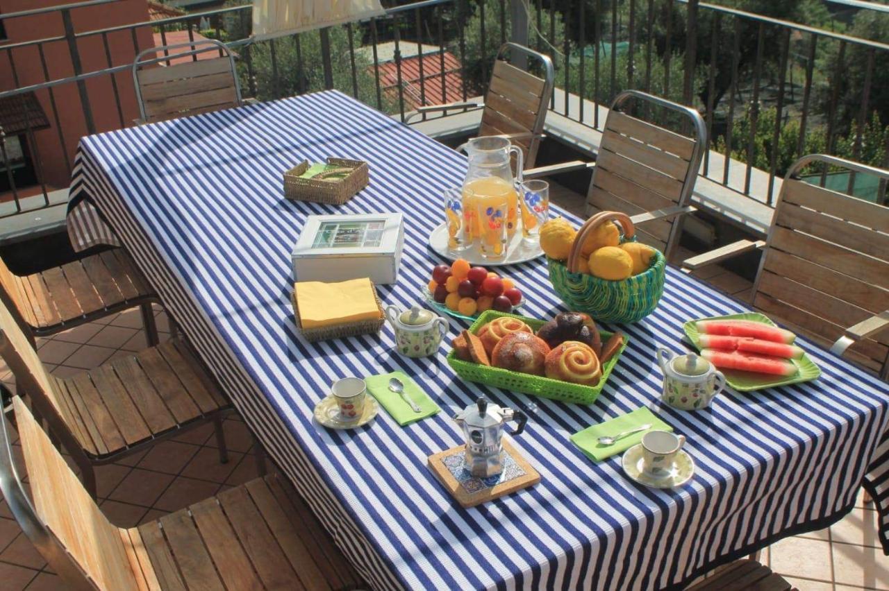 B&B Da Chiara Sea Sight Sorrento Esterno foto